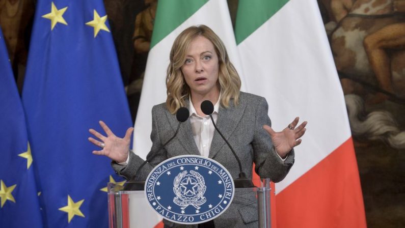 Manovra, Meloni “1,5 mld per i contratti del comparto sicurezza”