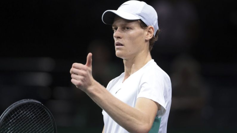 Sinner in semifinale alle Atp Finals, battuto anche Rune