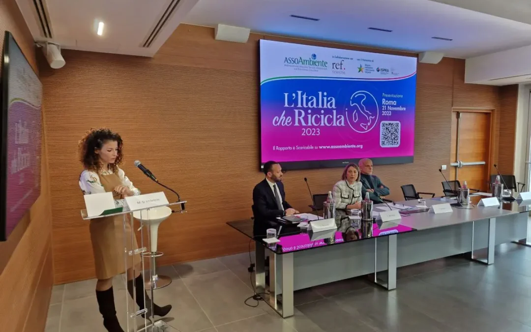 Riciclo rifiuti, Italia vicina ai target Ue. Da Assoambiente 10 proposte