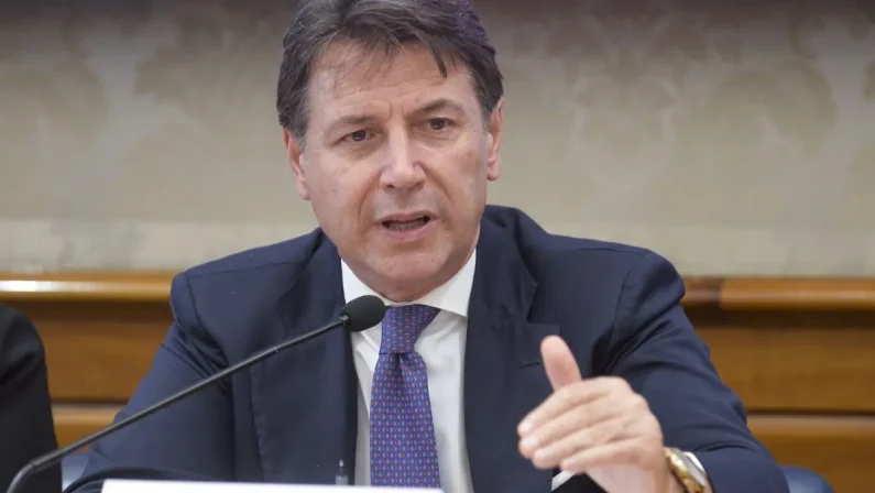 Conte “Manovra di lacrime e sangue, alla Meloni e mancato il coraggio”