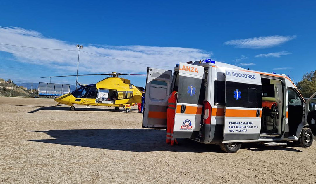 Tre incidenti stradali nel Vibonese, feriti a Maierato, Mileto e Piscopio