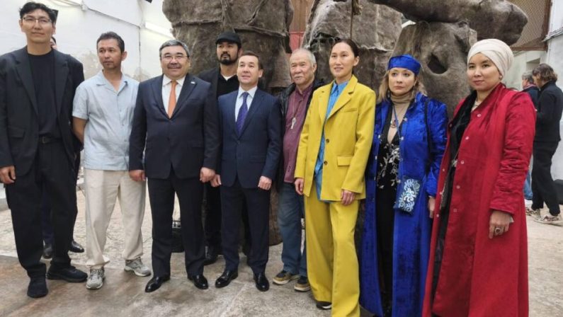 Biennale di Venezia: inaugurato il padiglione del Kazakhstan – foto e video