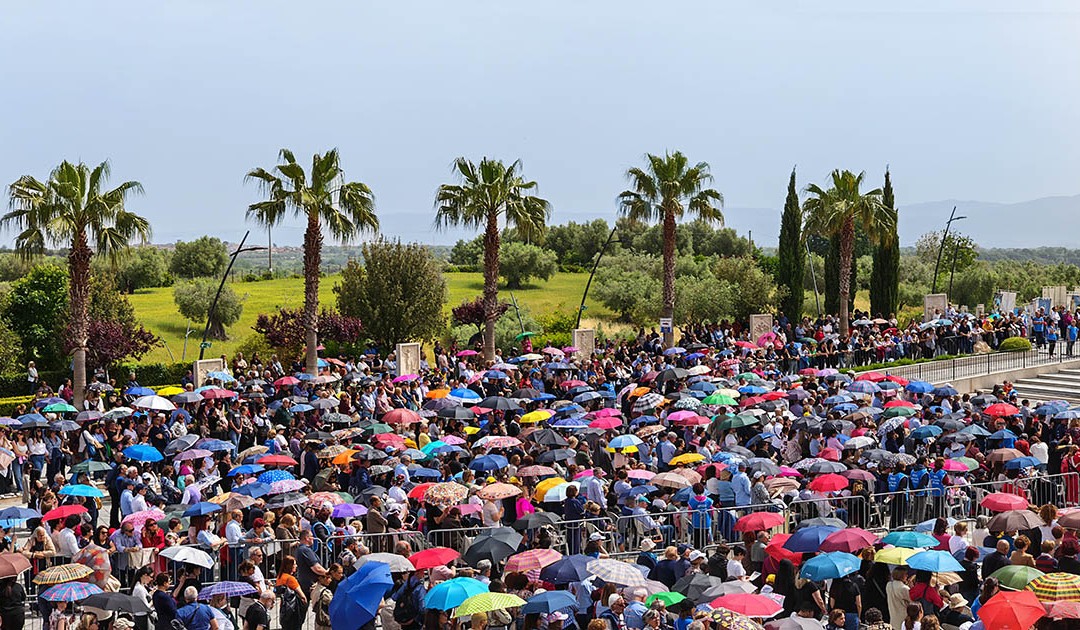 Paravati, il richiamo di Natuzza nella festa della Mamma