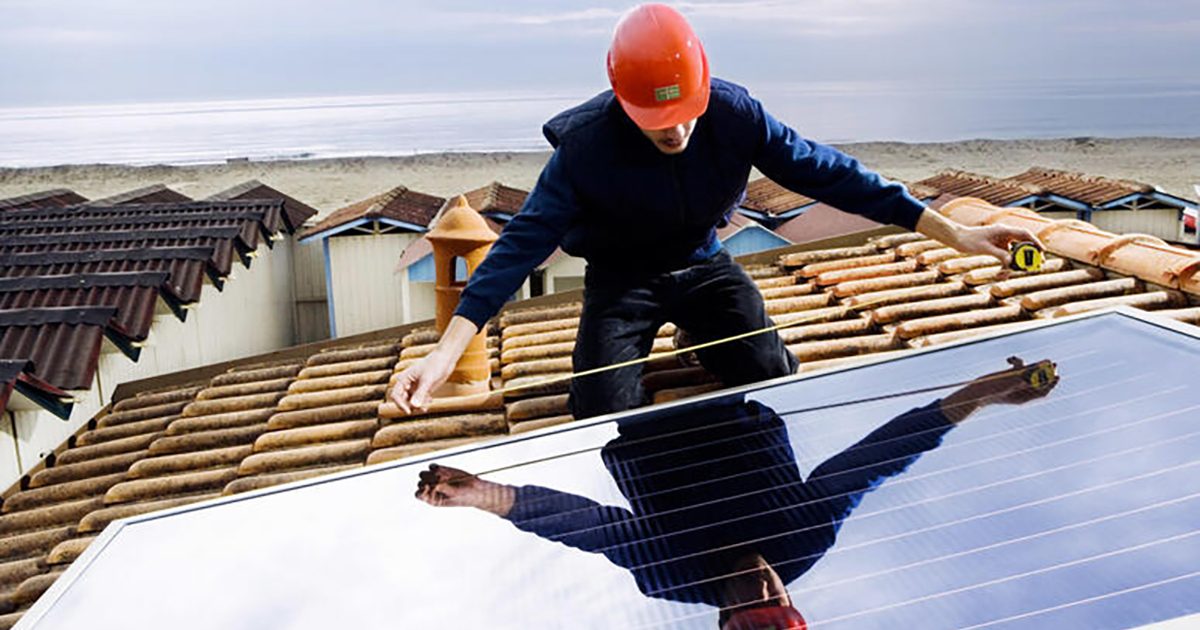 https://www.quotidianodelsud.it/wp-content/uploads/2023/11/efficientamento-energetico-pannelli-solari-e1784187361167.jpg