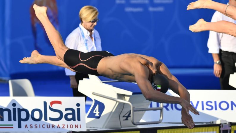 Argento per 4×50 sl mista azzurra a Europei in vasca corta