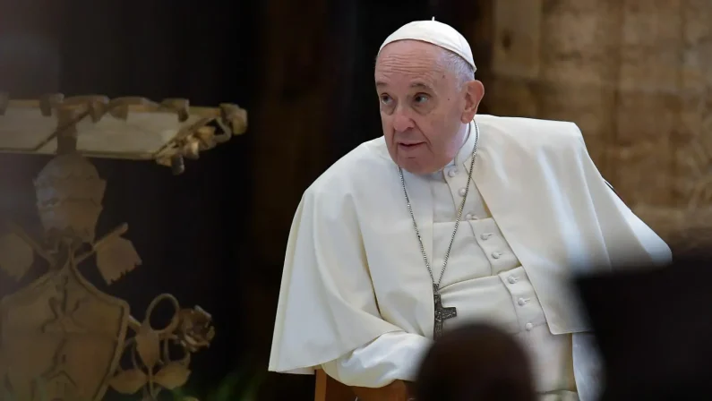 Papa Francesco “In Terra Santa sarà un Natale di lutto”