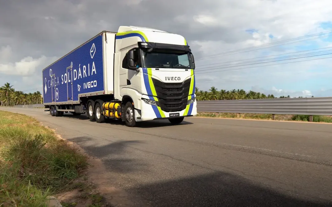 La Carovana Solidale di Iveco porta la connettività a Piacabucuin