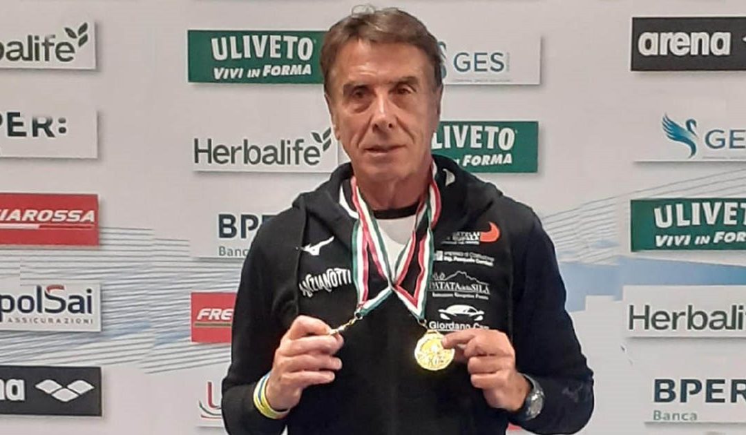 Enzo Foglia con le medaglie conquistate a Torino