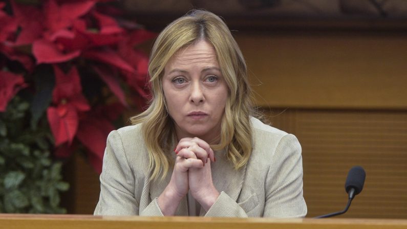 Meloni “L’Italia onora la memoria di Piersanti Mattarella”