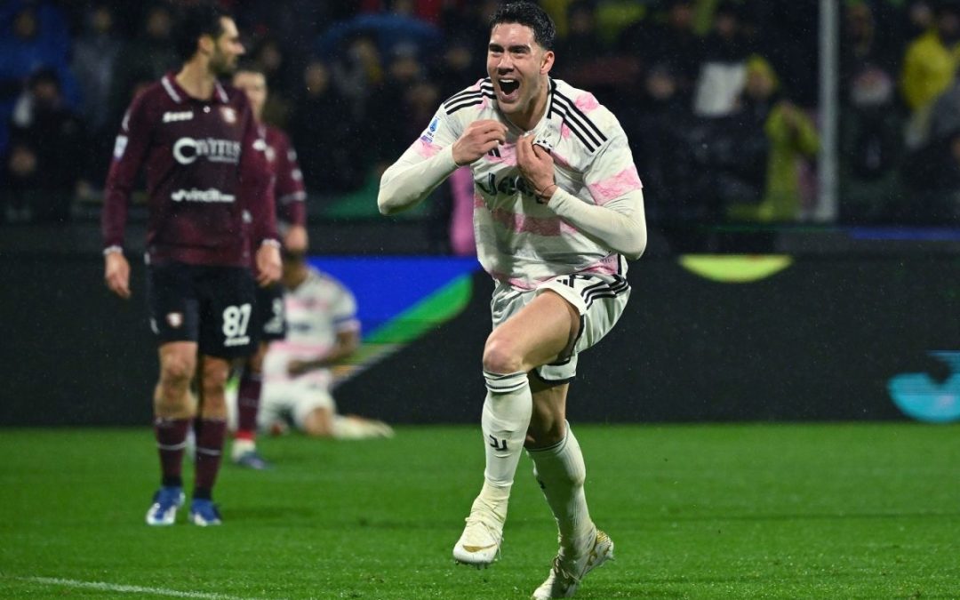 La Juve vince 2-1 a Salerno e resta a -2 dall’Inter