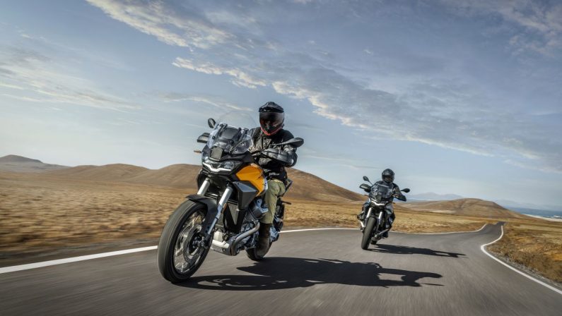 Moto Guzzi Stelvio, scatta il prebooking