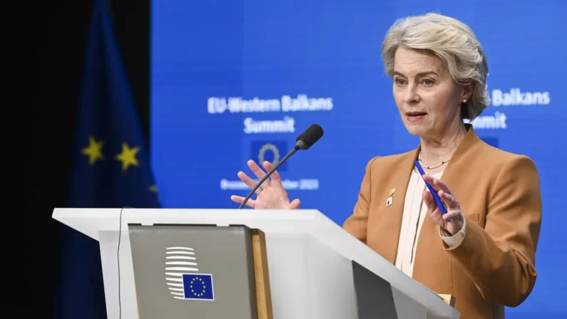 Von der Leyen “Lavoriamo alle riforme per Ue a oltre 30 Stati”