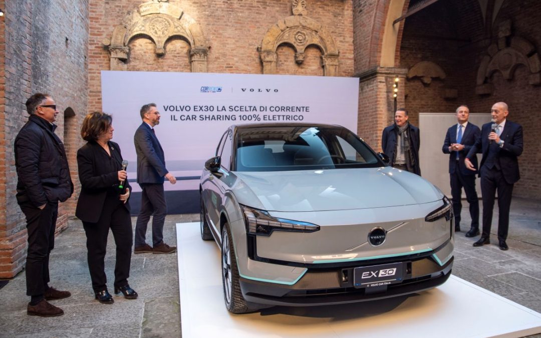 Volvo fornirà 300 EX30 100% elettriche al servizio car sharing Corrente