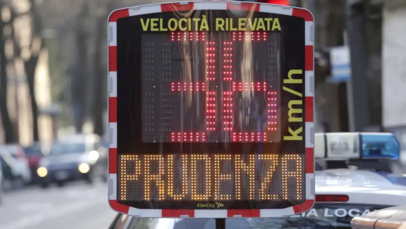 Direttiva del Mit “No a limiti di velocità generalizzati”