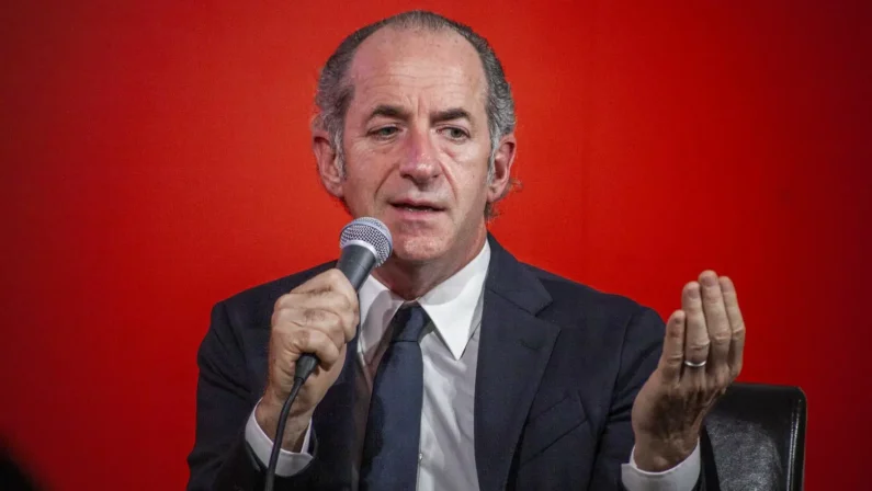 Zaia “Chi critica l’Autonomia vuole restare nel Medioevo”