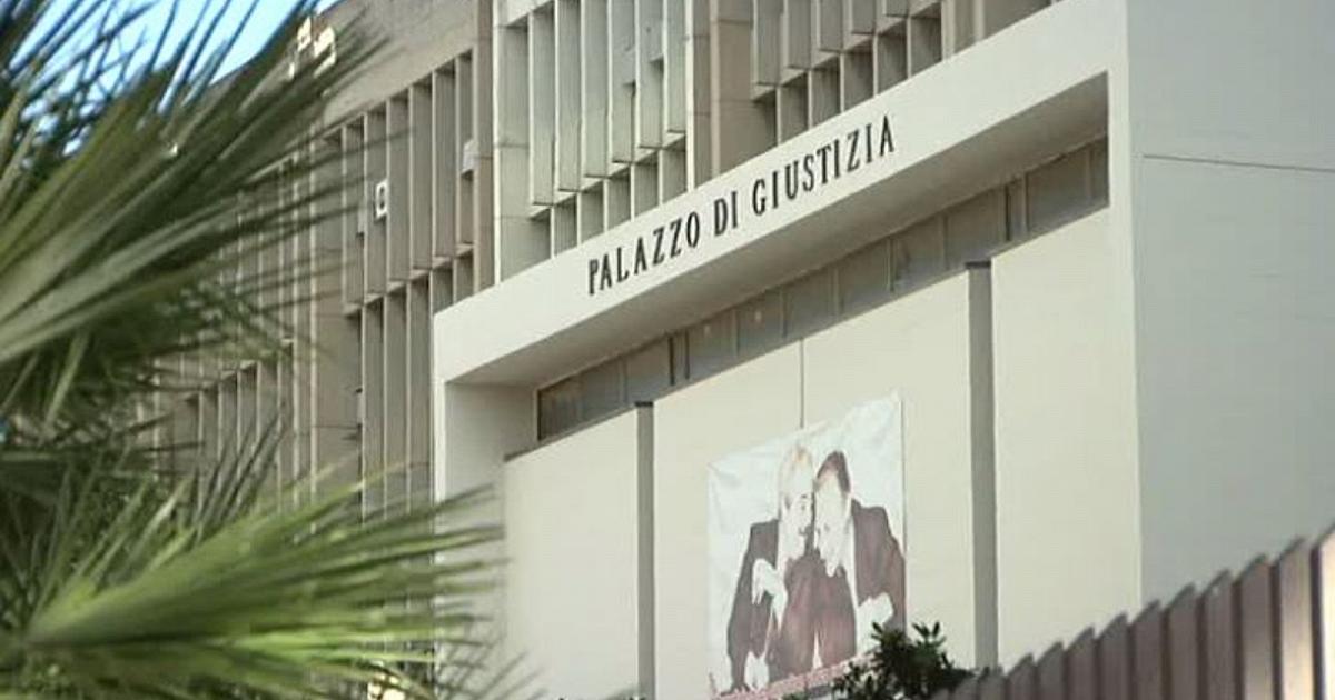 https://www.quotidianodelsud.it/wp-content/uploads/2024/01/Tribunale-di-Lecce.jpg
