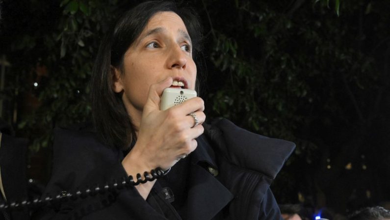 Rai, Schlein “Basta con Tele-Meloni, macchina di propaganda del governo”