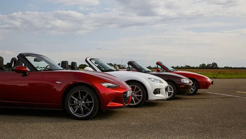 Mazda MX-5, un successo che dura da 35 anni
