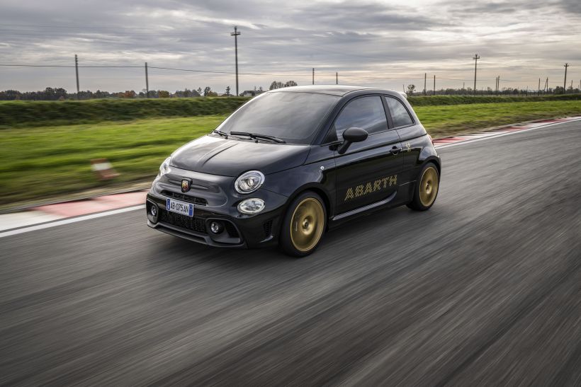 Gamma Abarth 595/695 vince premio Best Cars di Auto Motor und Sport