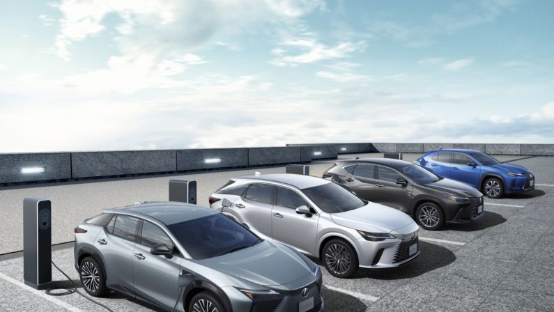 Lexus è il marchio più affidabile anche secondo Altroconsumo