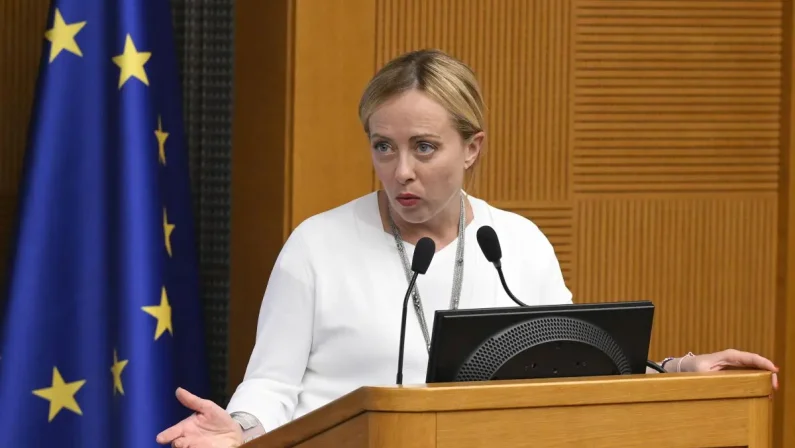 Meloni “Terzo mandato non crea problemi, discusso in serenità”
