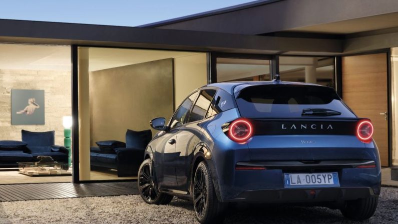 Nuova Lancia Ypsilon, un viaggio all’insegna dell’italianità