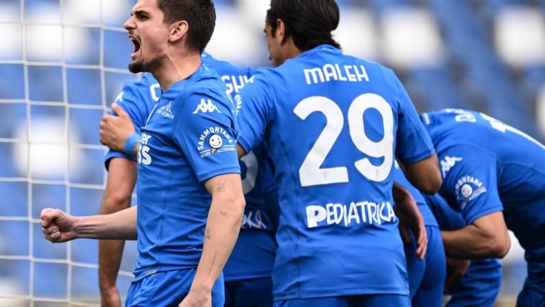Colpo Empoli, Bastoni gela il Sassuolo nel recupero