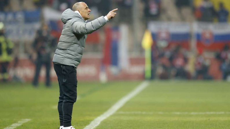 Mazzarri esonerato, Calzona nuovo tecnico del Napoli