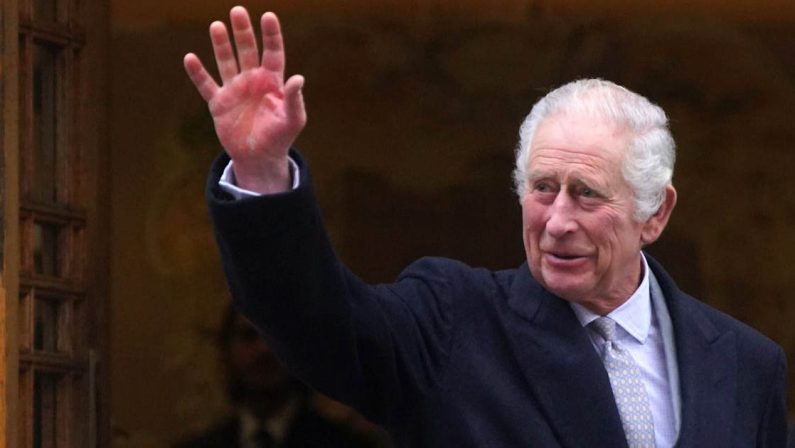 Regno Unito, Buckingham Palace: «Re Carlo III ha il cancro»