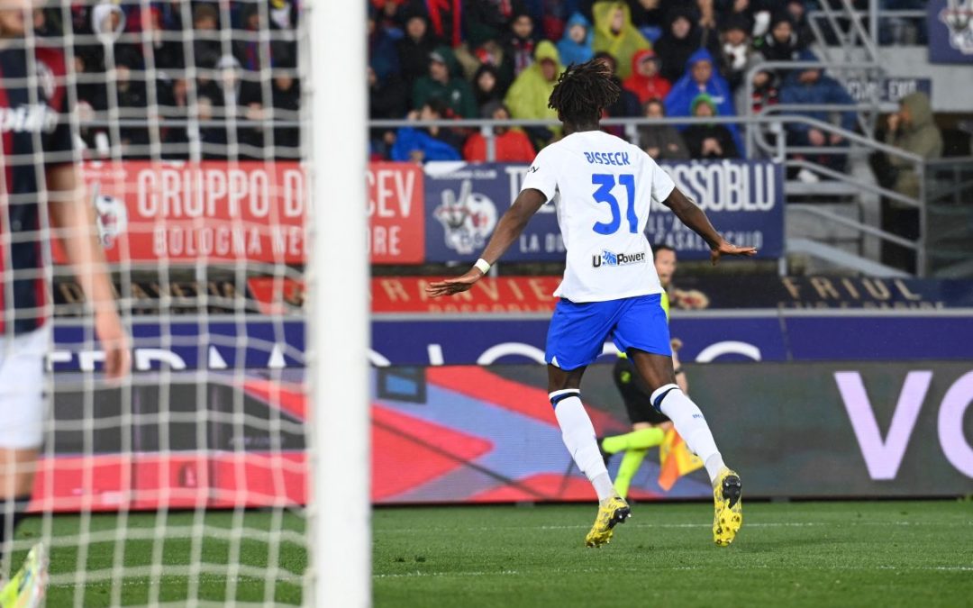L’Inter vince anche a Bologna, decide una rete di Bisseck