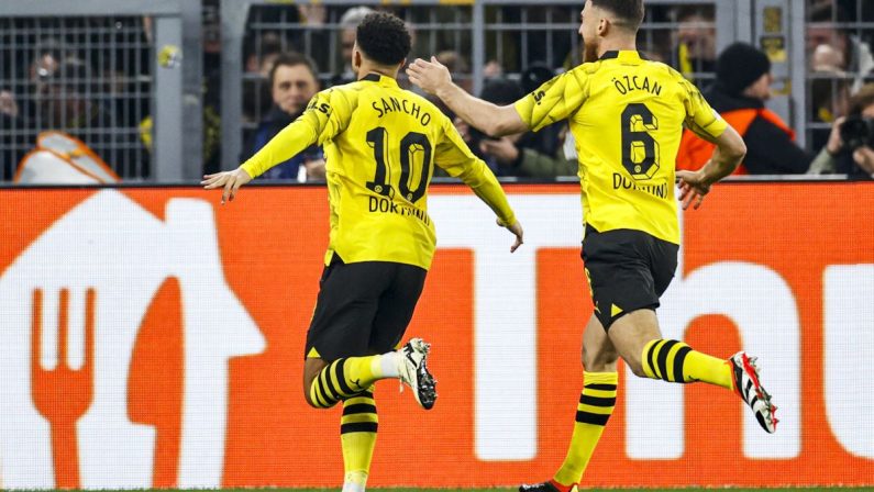 Borussia Dortmund-Psv 2-0, tedeschi ai quarti