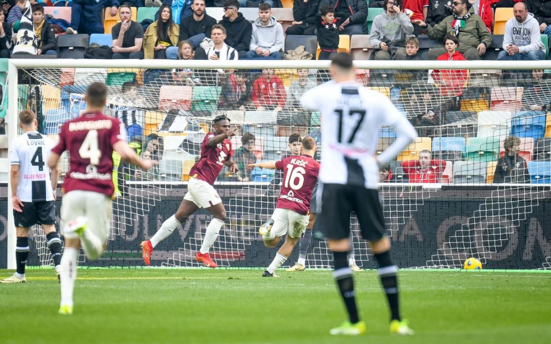 Il Torino vince 2-0 in casa Udinese, decidono Zapata e Vlasic
