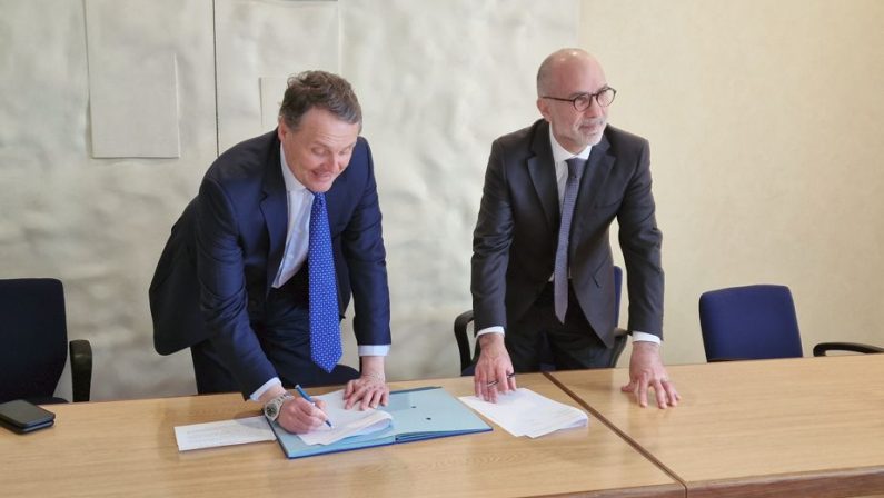 Firmato il protocollo d’intesa tra Federfarma e Fondazione Airc