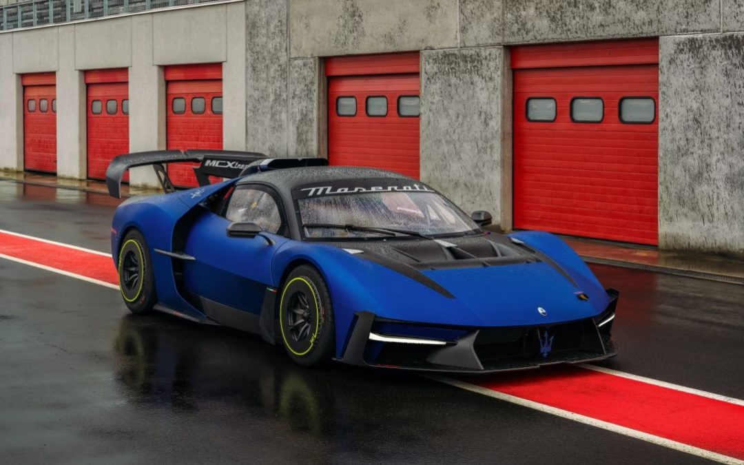 Maserati MCXtrema si scatena in pista