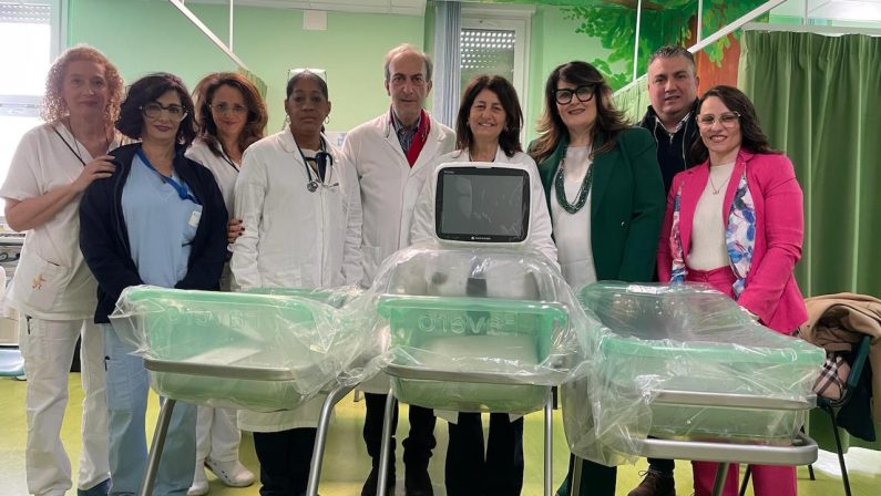 Crotone, cardiomonitor e cullette donate al reparto di Pediatria