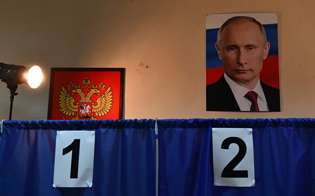 Un seggio per le elezioni in Russia