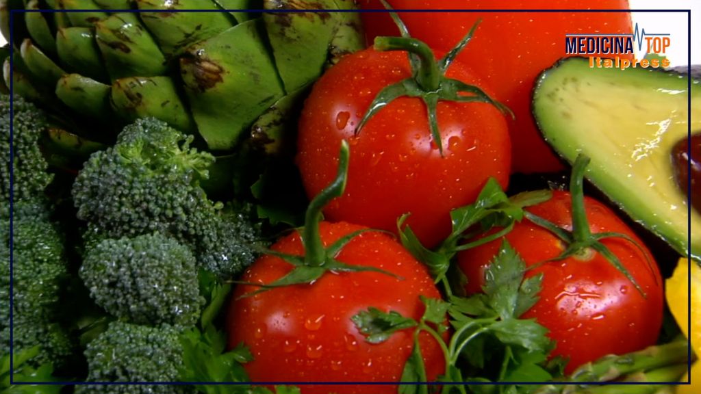 Alimentazione e salute, la dieta mediterranea è troppo restrittiva?