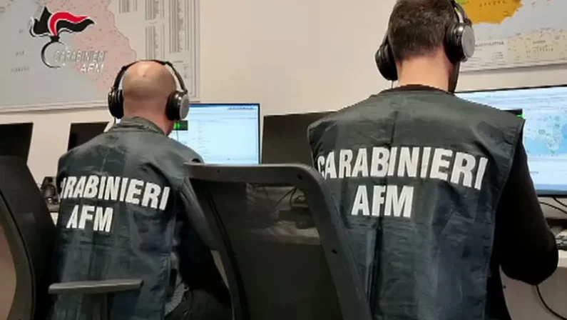 Camorra, decine di arresti per la vendita di euro contraffatti