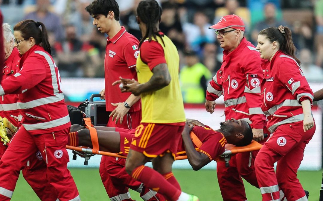 Malore per Ndicka, sospesa Udinese-Roma