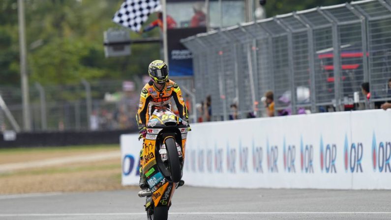 Moto2, in Spagna vince Aldeguer e Roberts è il nuovo leader