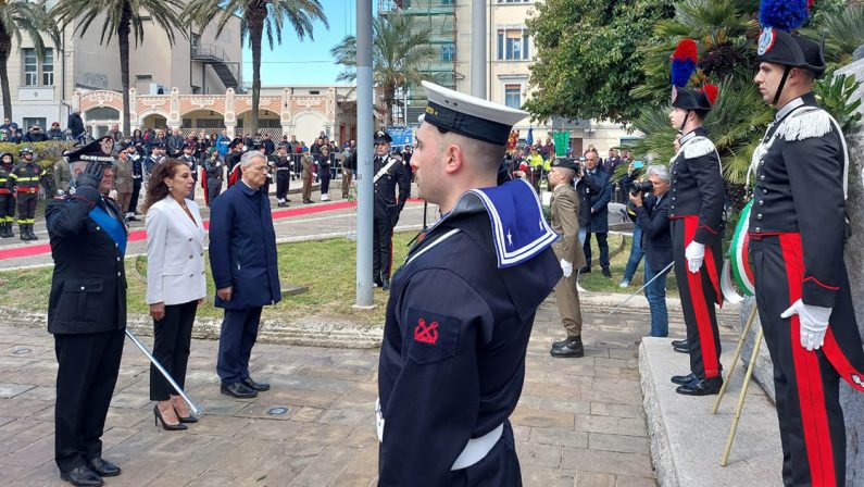 25 aprile a Catanzaro, l’omaggio di Wanda Ferro e Fiorita legge Scurati