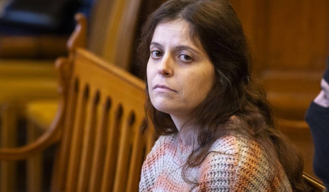 Perché è sbagliato trasformare la vicenda Salis in un caso politico