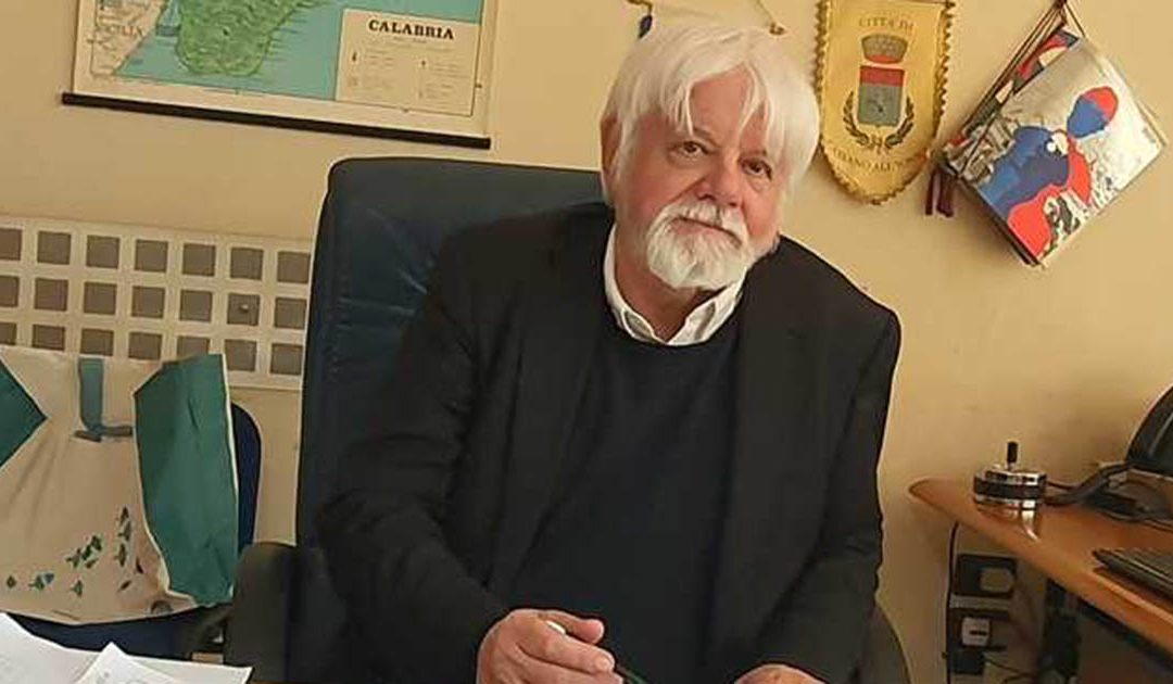 Leggeteci, parleremo di voi
