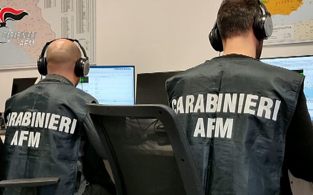 Finti avvocati e carabinieri, scatta blitz a Napoli