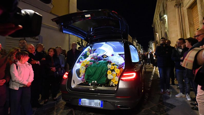 Carabinieri morti in incidente, il sindaco: «Immane dolore»