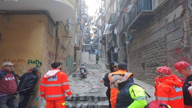Napoli, esplosione ai quartieri Spagnoli: paura ma nessun ferito