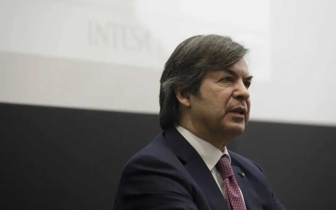 Intesa Sanpaolo, nel primo trimestre utile netto in linea con obiettivi