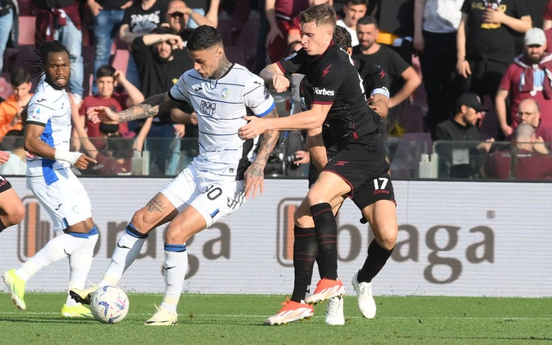 Atalanta ribalta la Salernitana, è aggancio alla Roma