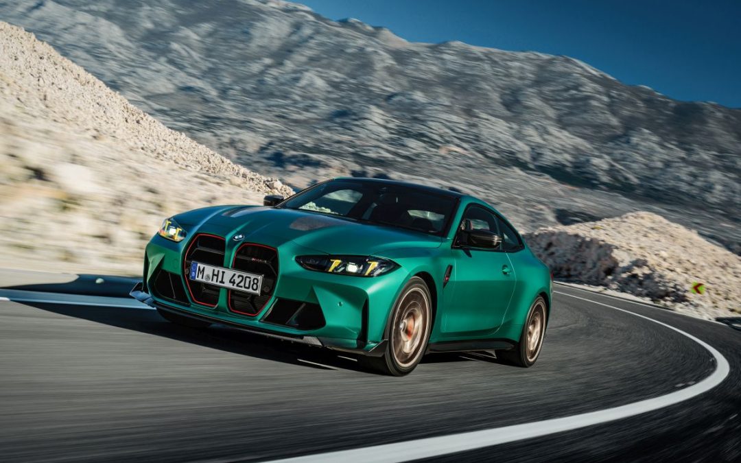 Nuova BMW M4 CS, a proprio agio sia su strada che in pista