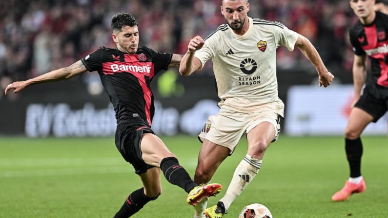 Roma vicina all’impresa, 2-2 a Leverkusen e Bayer in finale